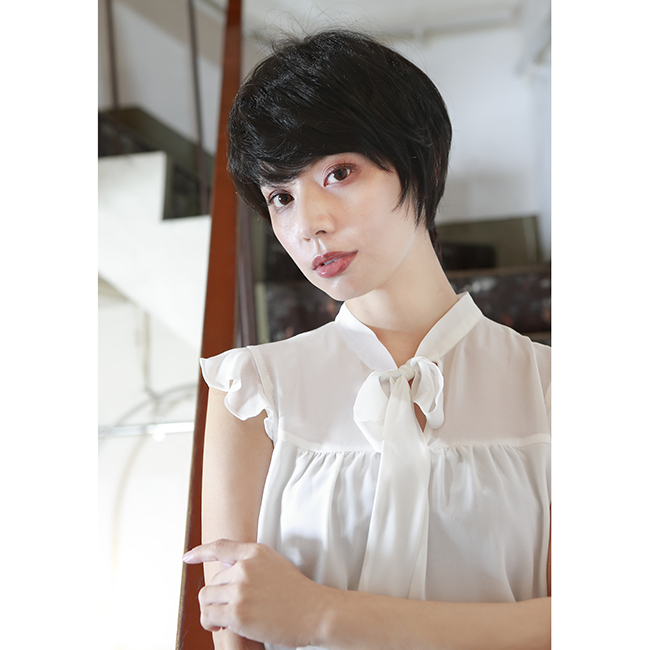 PRISILA【プリシラ】　オールウィッグ　ロンドンショート　A-679 　TCK : 耐熱ショコラブラック　（お取り寄せ商品）